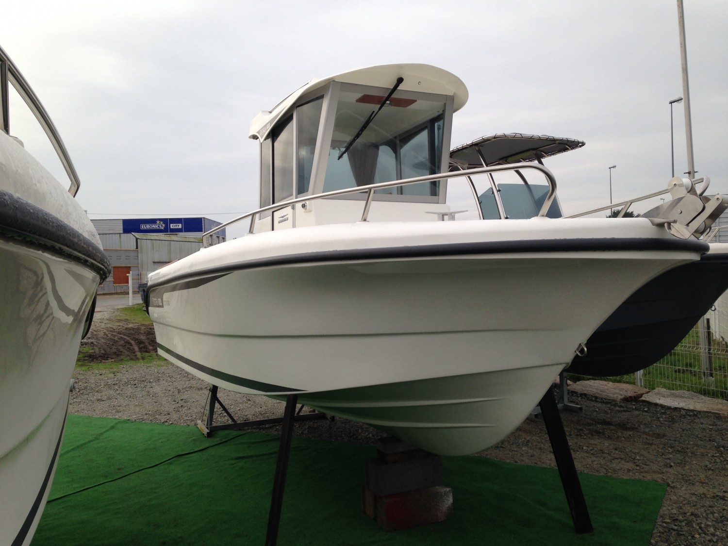 OCQUETEAU OSTREA 600 + F100 YAMAHA