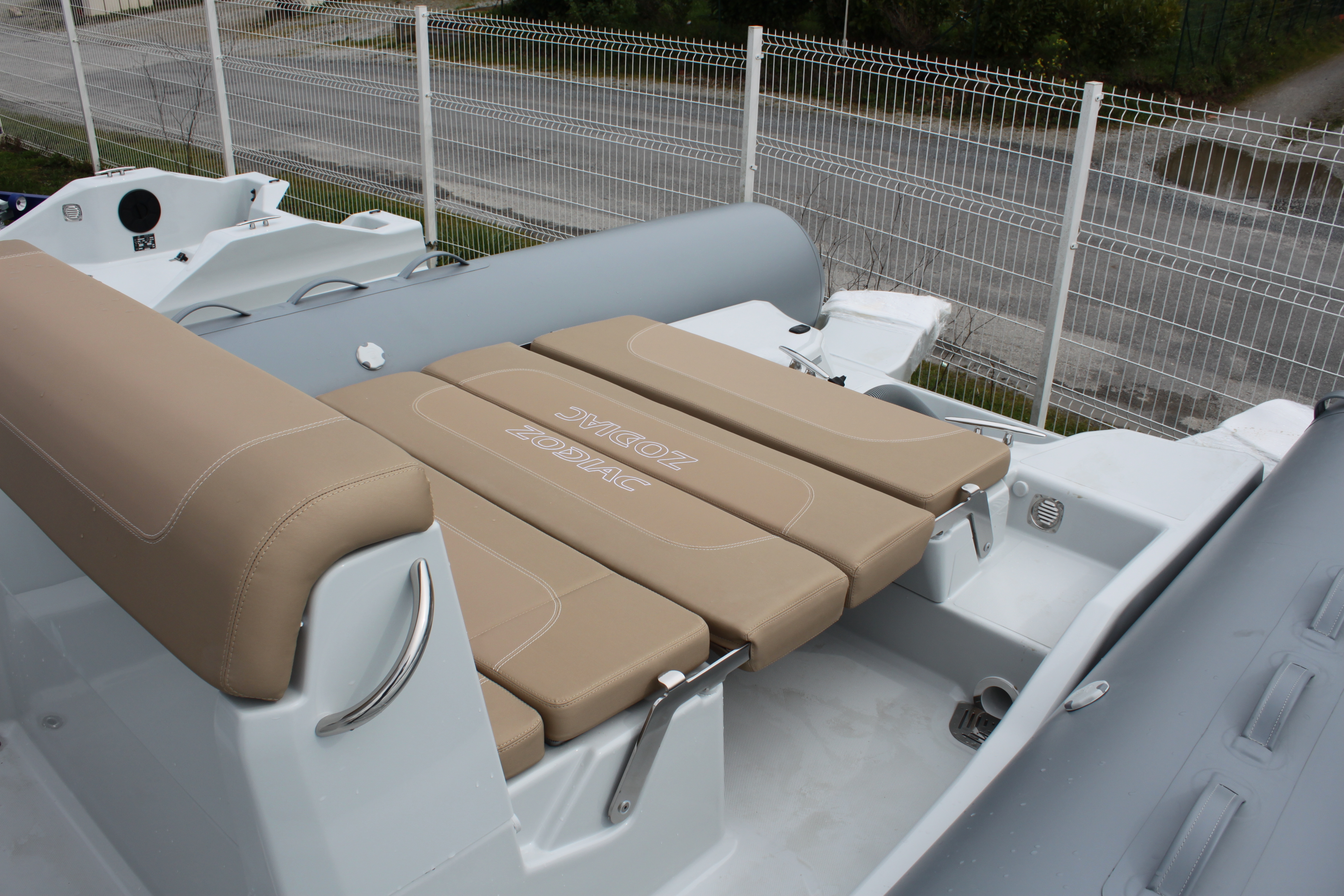 Zodiac Medline 740 - 16