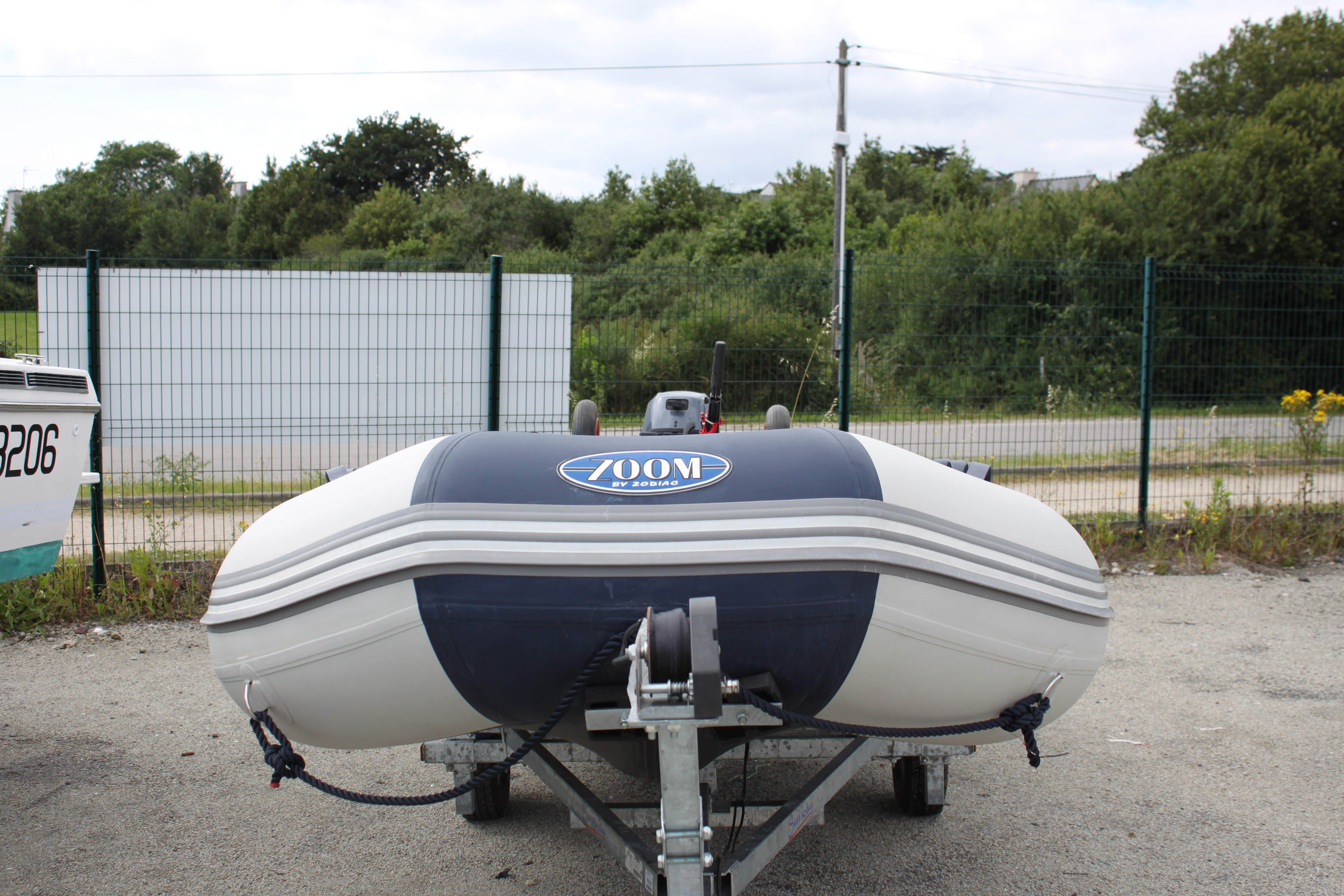 Zoom - 1