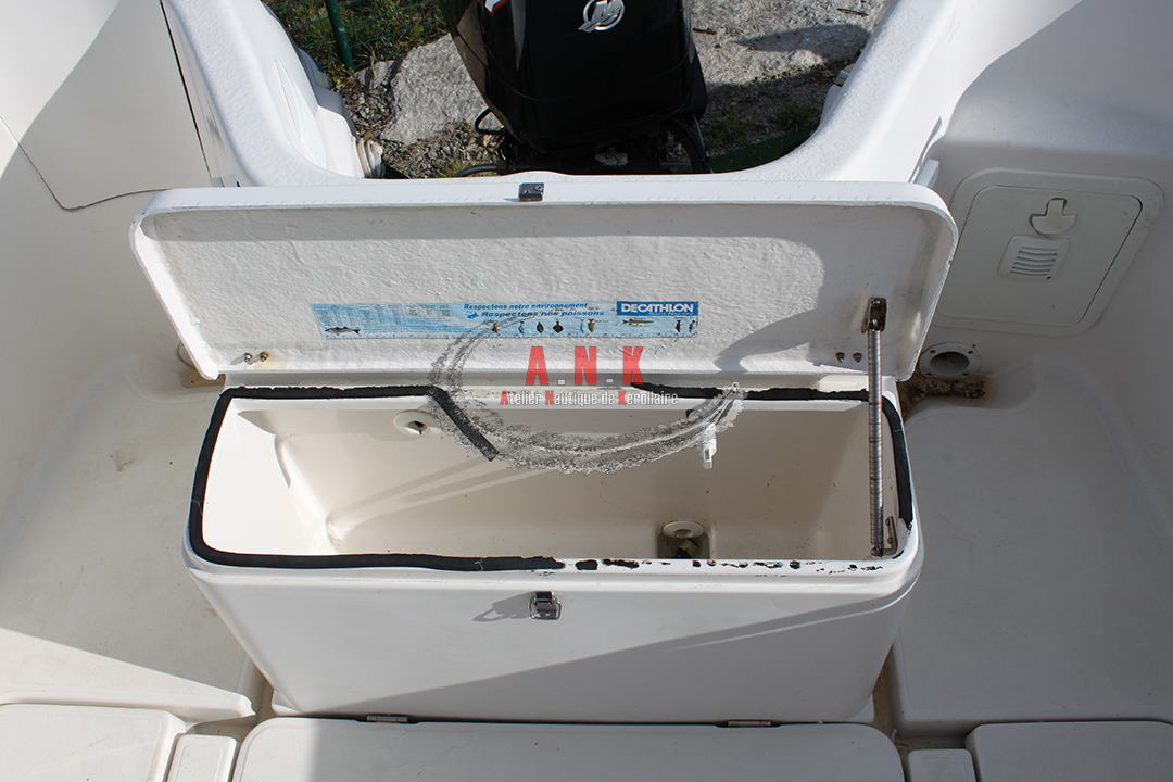 Quicksilver 580 Pilothouse - 15