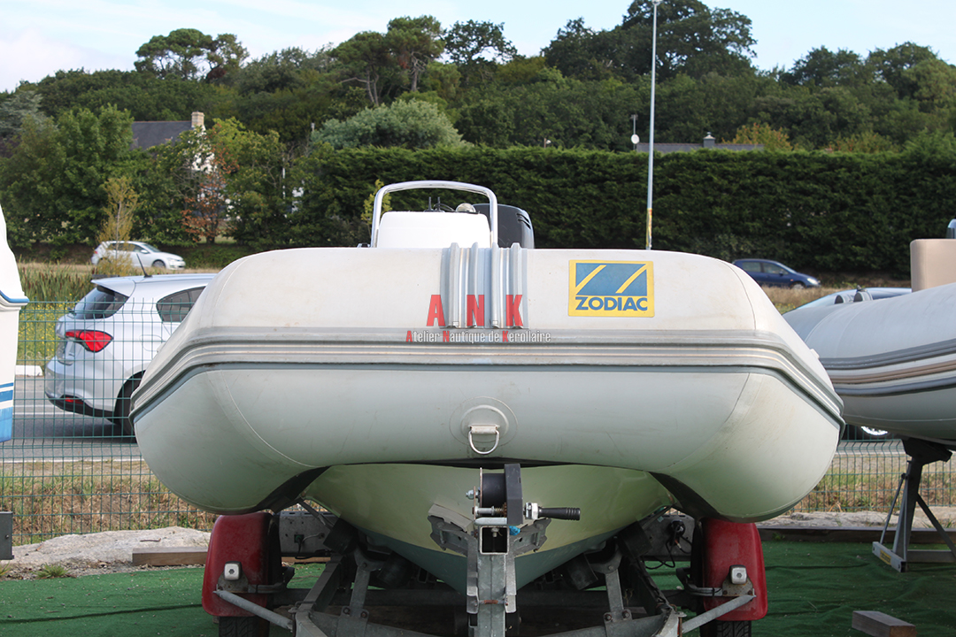 Zodiac Cherokee 440 - 1